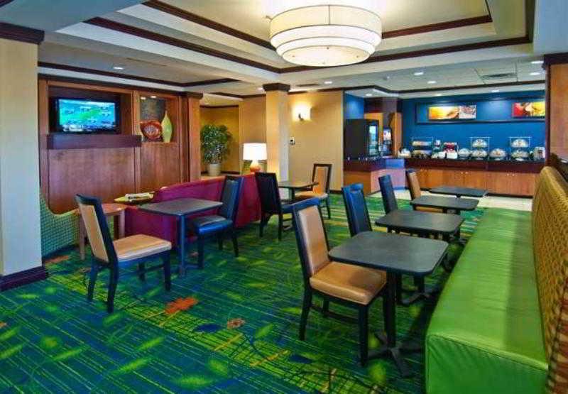 Fairfield Inn & Suites By Marriott Oklahoma City Nw Expressway/Warr Acres Restaurace fotografie